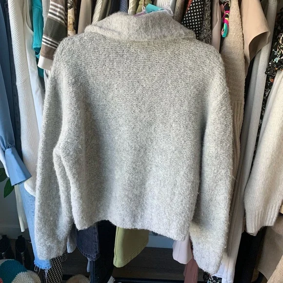 *Like-New* Wilfred Free Gwyneth Sweater - Picture 6 of 7